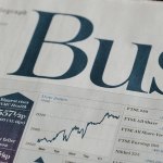 Market Volatility and the Triggers of Investor Behavior